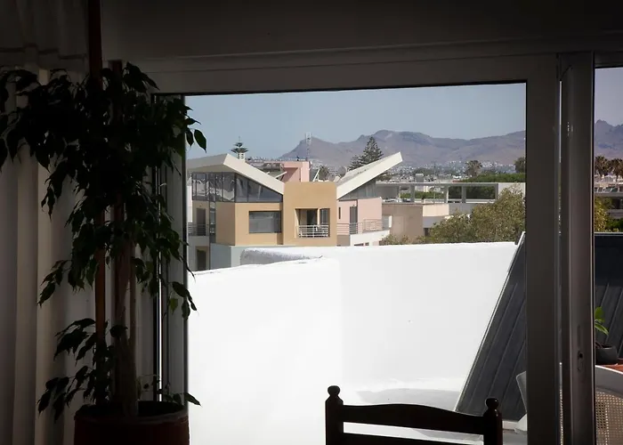 Stavros Amazing In The Centre Of * Cós